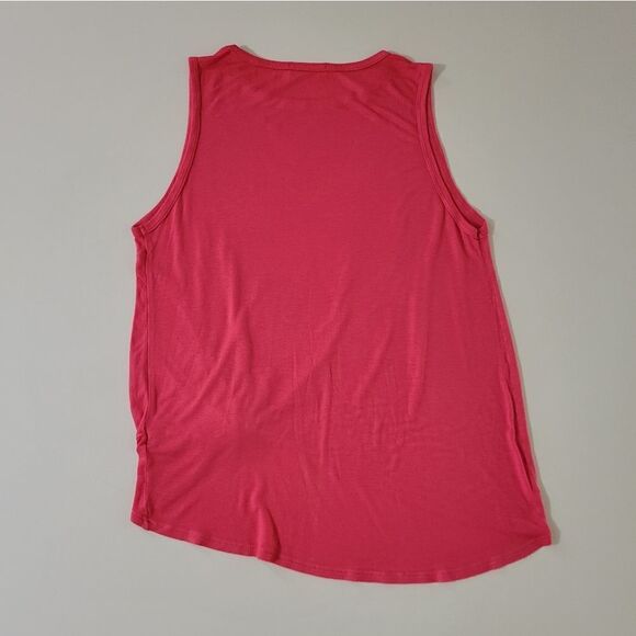 Ginger G Women's Red/Orange Front Twist Knot Tank Top - Picture 8 of 8